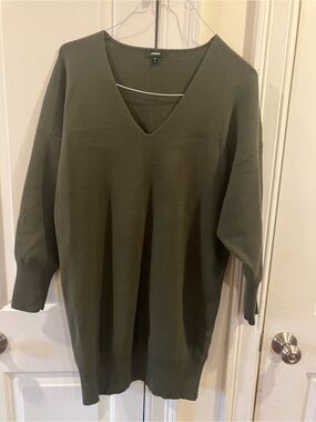 Express Olive V-Neck Tunic Sweater
